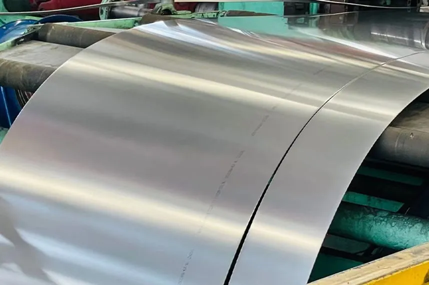 Рулон нержавеющей стали 304L