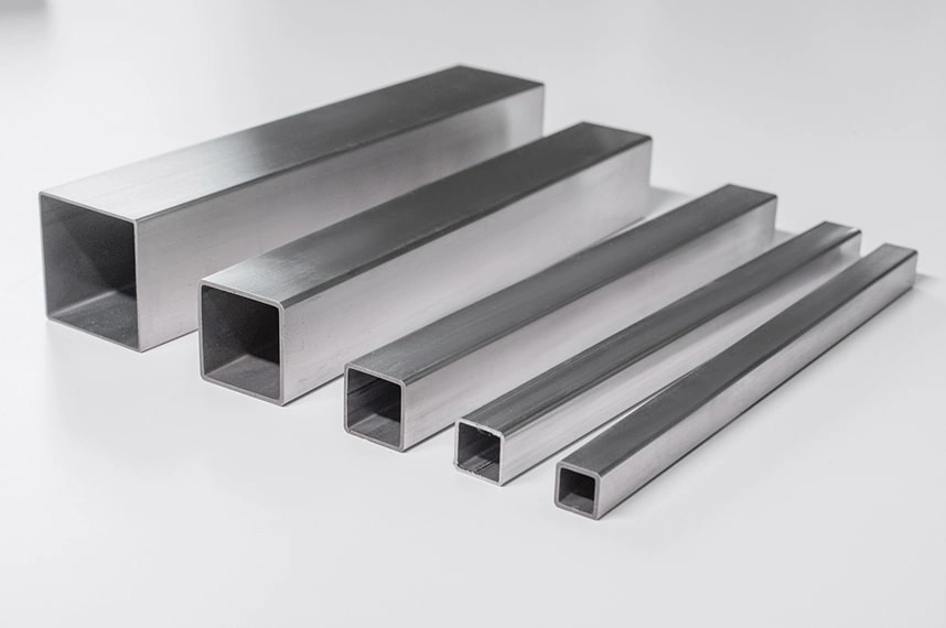 Kare Dikişsiz Borular