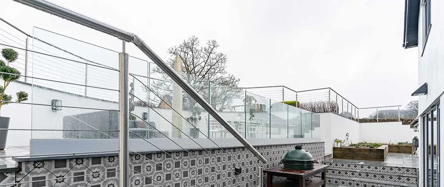 glass balustrade stairs