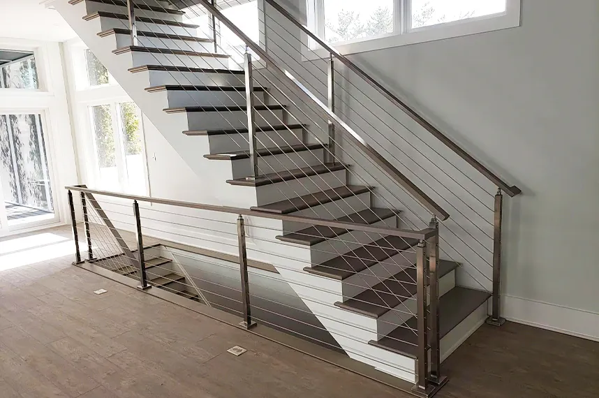 Which Steel Is Best for Railings? (Best Grades by Environment) 2 Stainless steel options