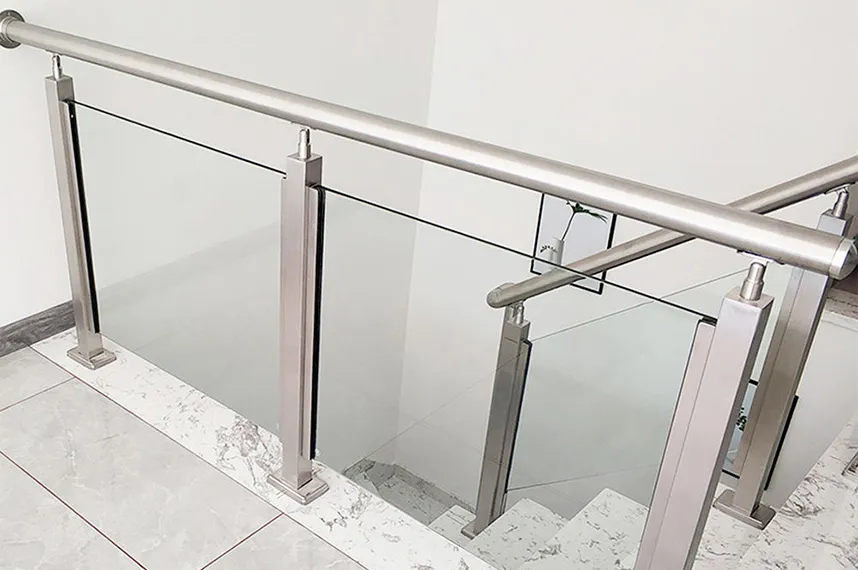 What is a glass railing